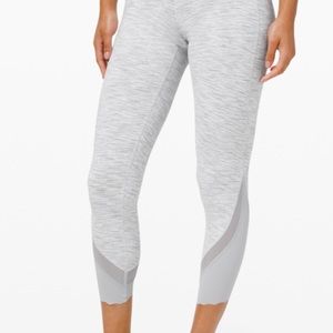 Lululemon Wunder Unders High-Rise Crop 23”